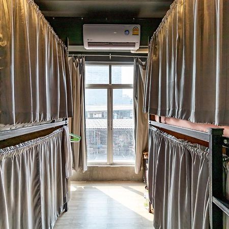 The Beds Ever Hostel (Adults Only) Bangkok Kültér fotó