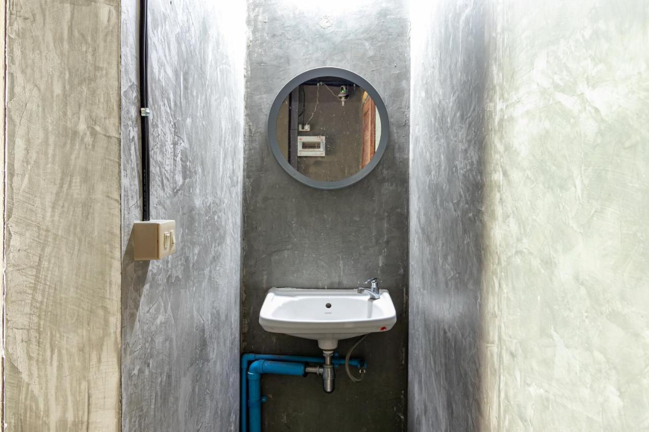 The Beds Ever Hostel (Adults Only) Bangkok Kültér fotó