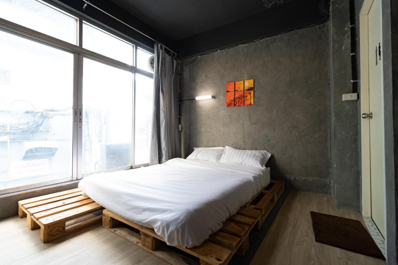 The Beds Ever Hostel (Adults Only) Bangkok Kültér fotó