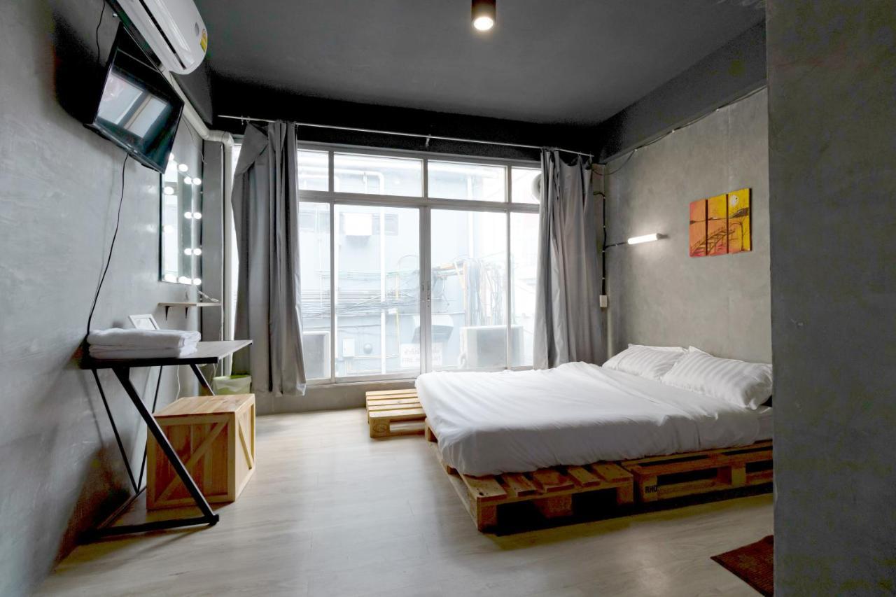 The Beds Ever Hostel (Adults Only) Bangkok Kültér fotó