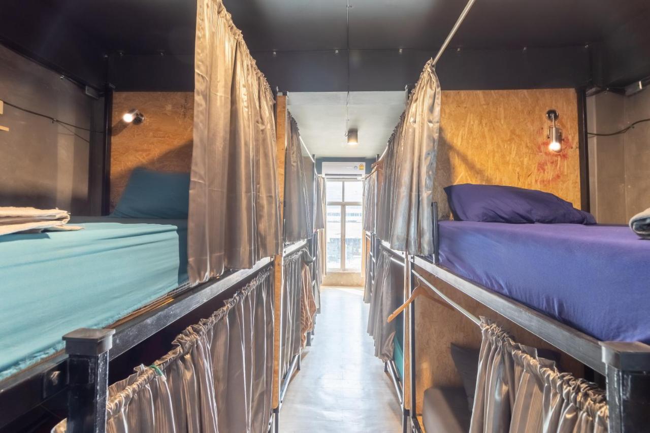 The Beds Ever Hostel (Adults Only) Bangkok Kültér fotó