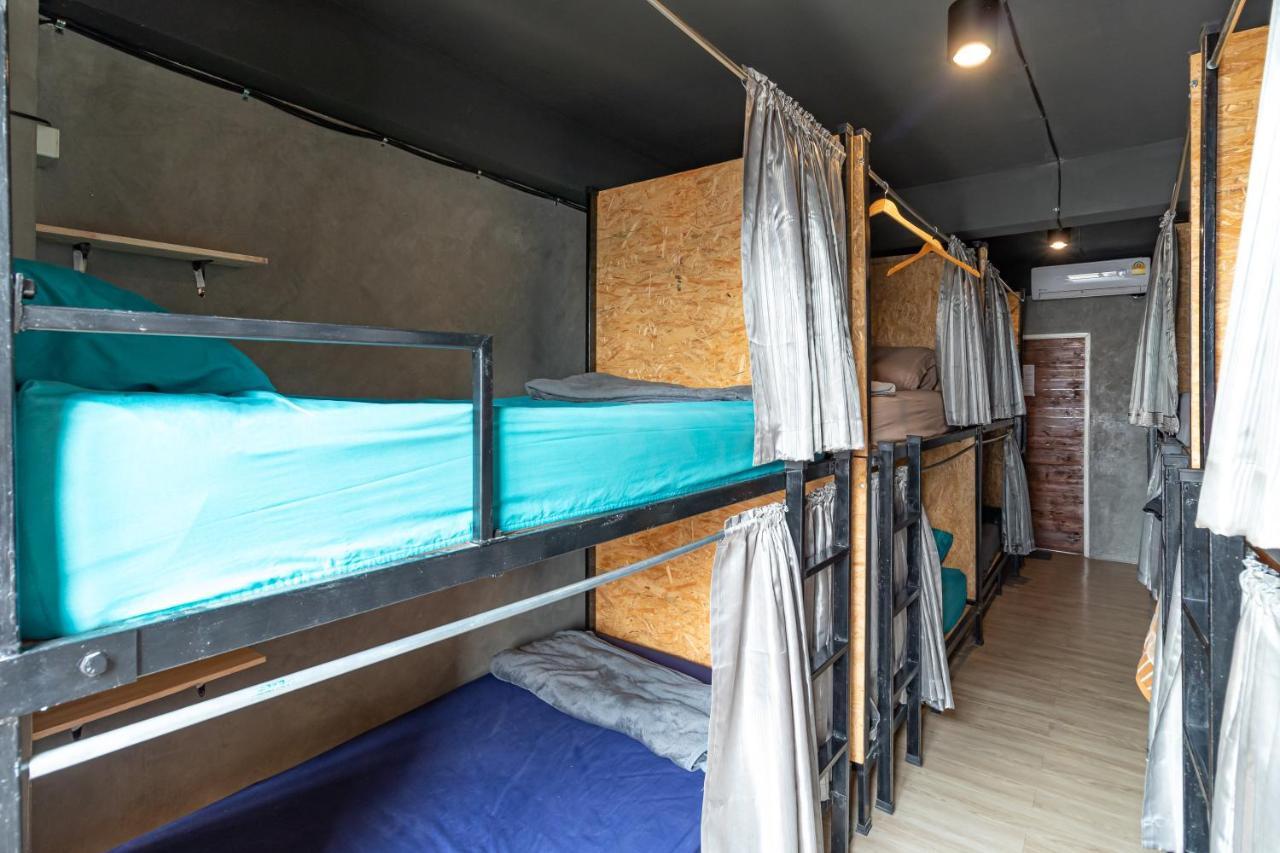 The Beds Ever Hostel (Adults Only) Bangkok Kültér fotó