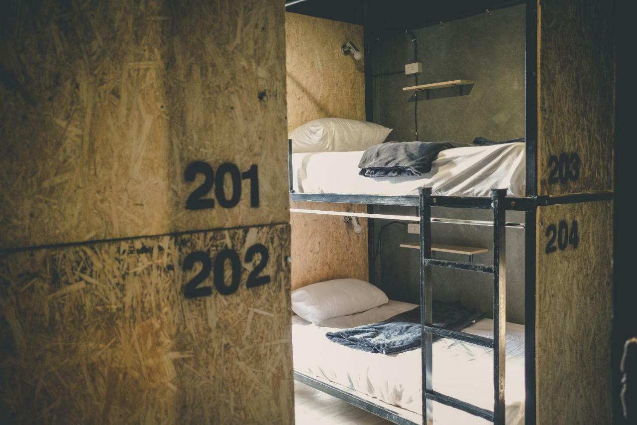 The Beds Ever Hostel (Adults Only) Bangkok Kültér fotó